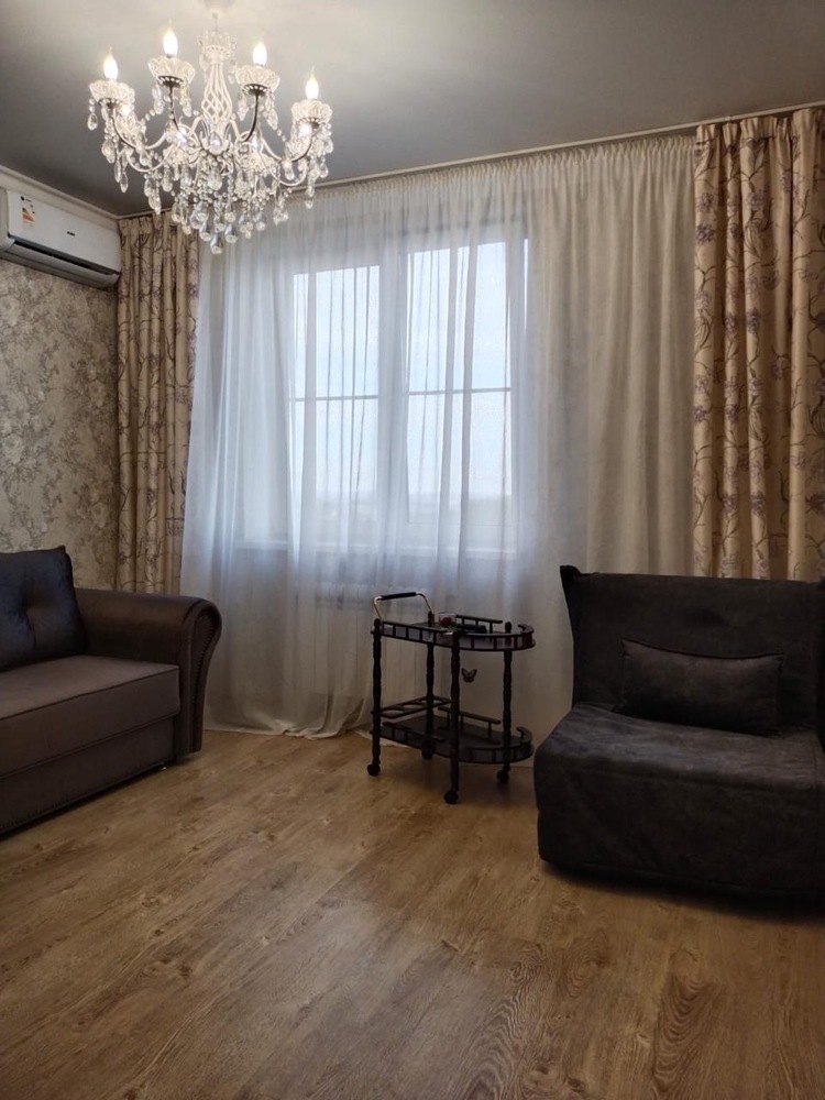 1-к. квартира 38.9 кв.м, 8/9