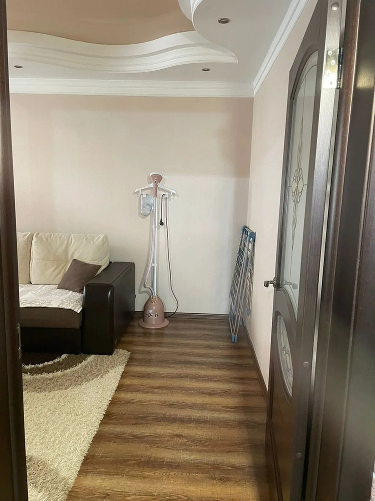 2-к. квартира 59.8 кв.м, 4/8