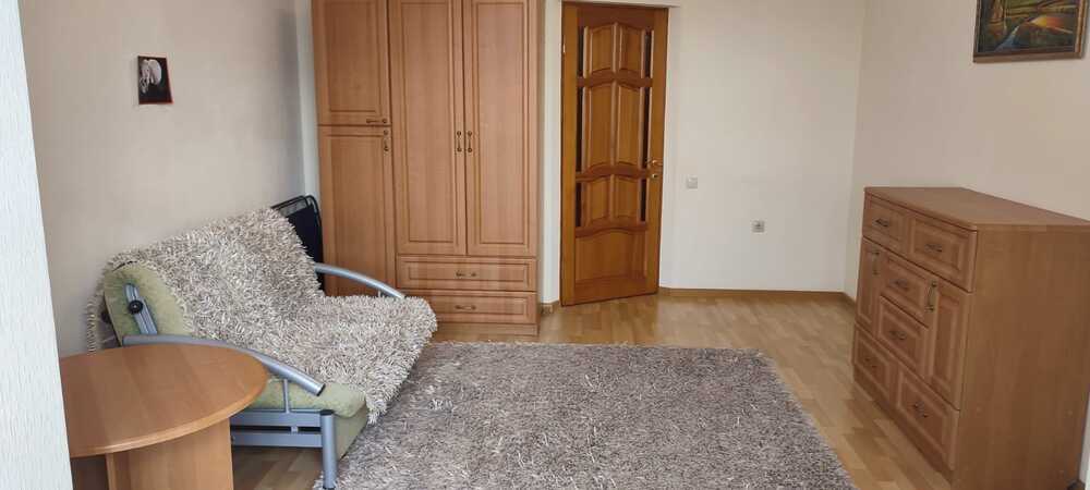 2-к. квартира 122 кв.м, 4/7
