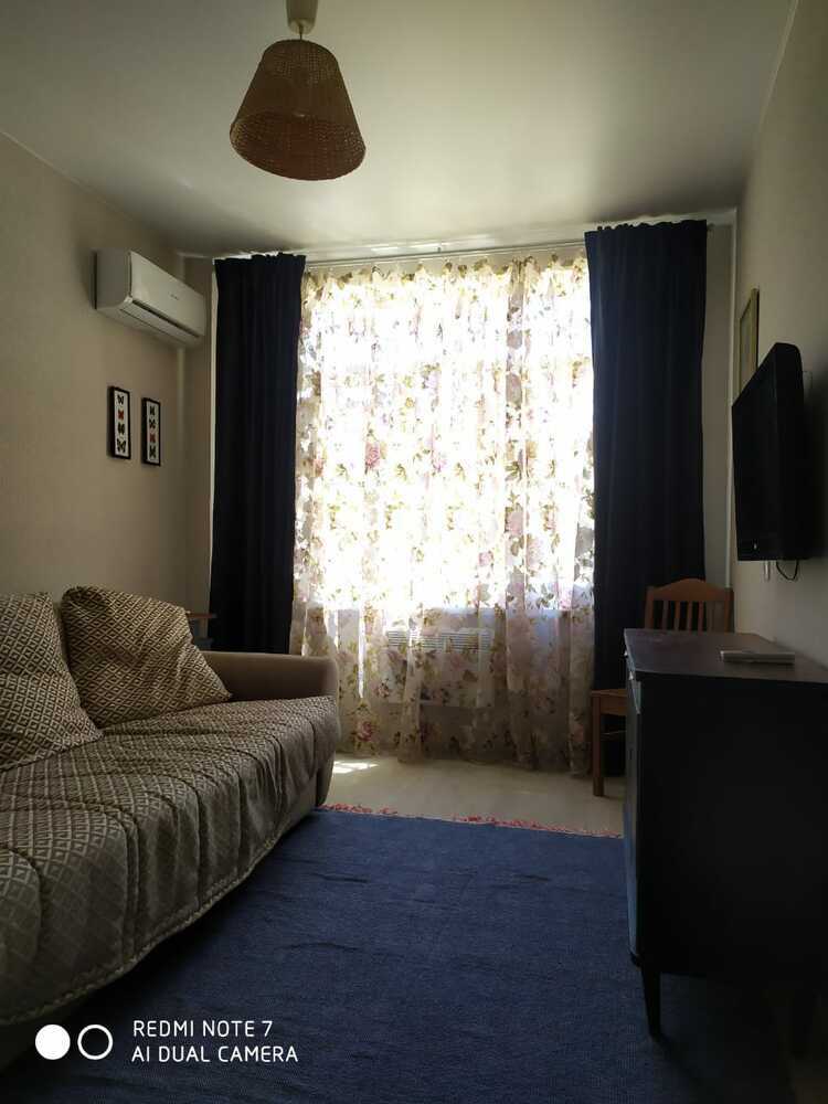 2-к. квартира 52 кв.м, 1/4