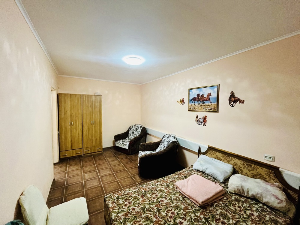 Студия 30 кв.м, цоколь/7