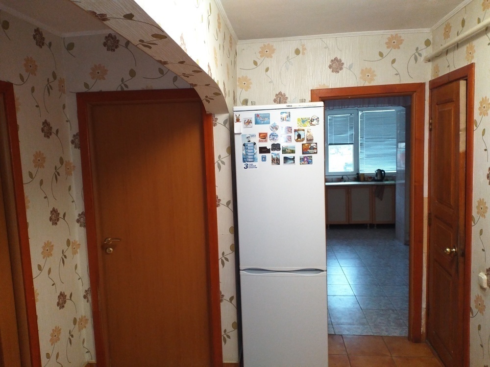 6-к. квартира 133 кв.м, 1/9