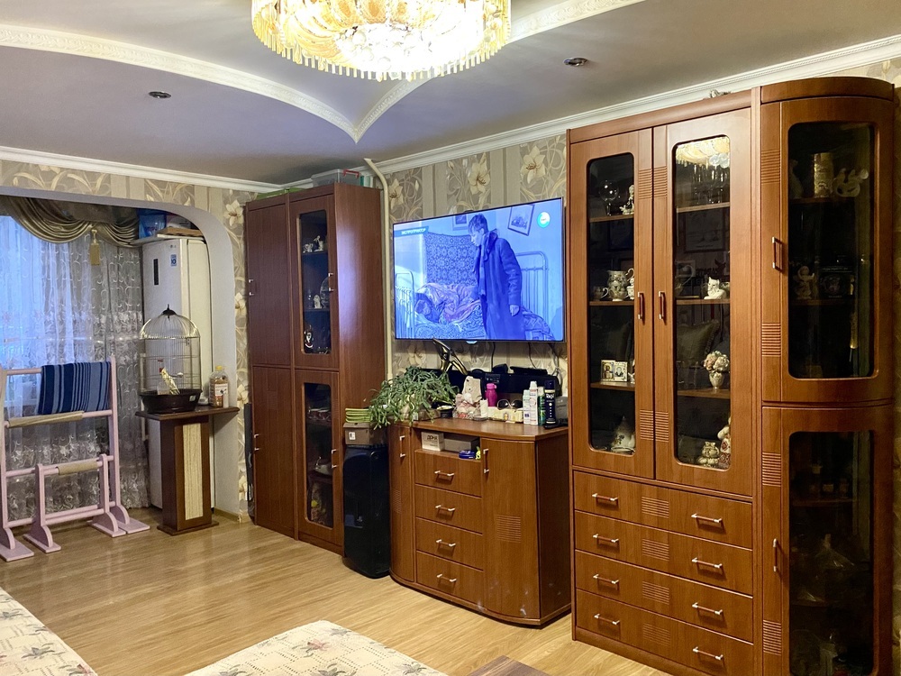 4-к. квартира 101.6 кв.м, 1/9