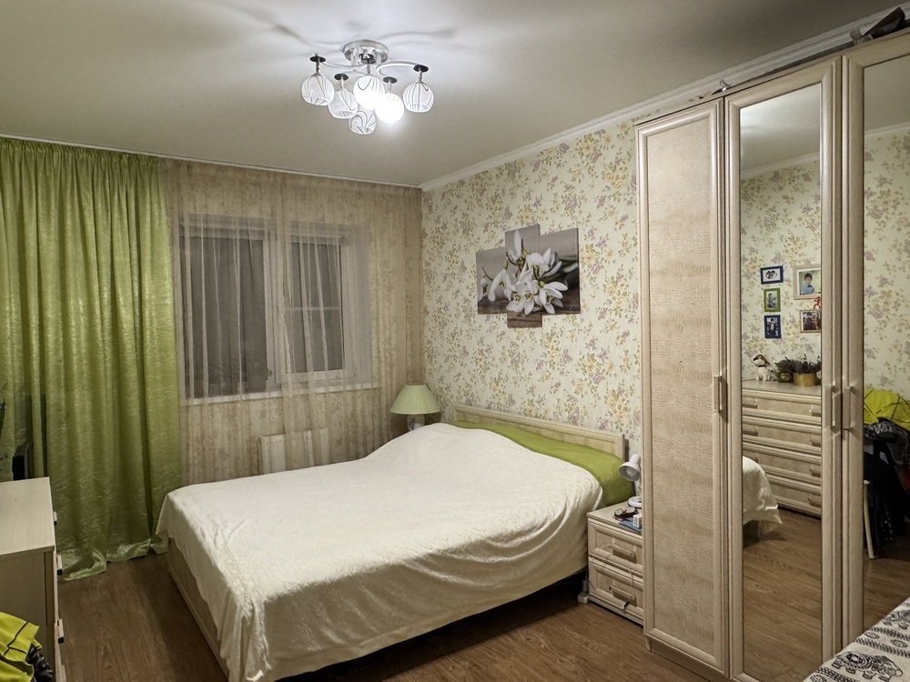 2-к. квартира 64 кв.м, 4/4