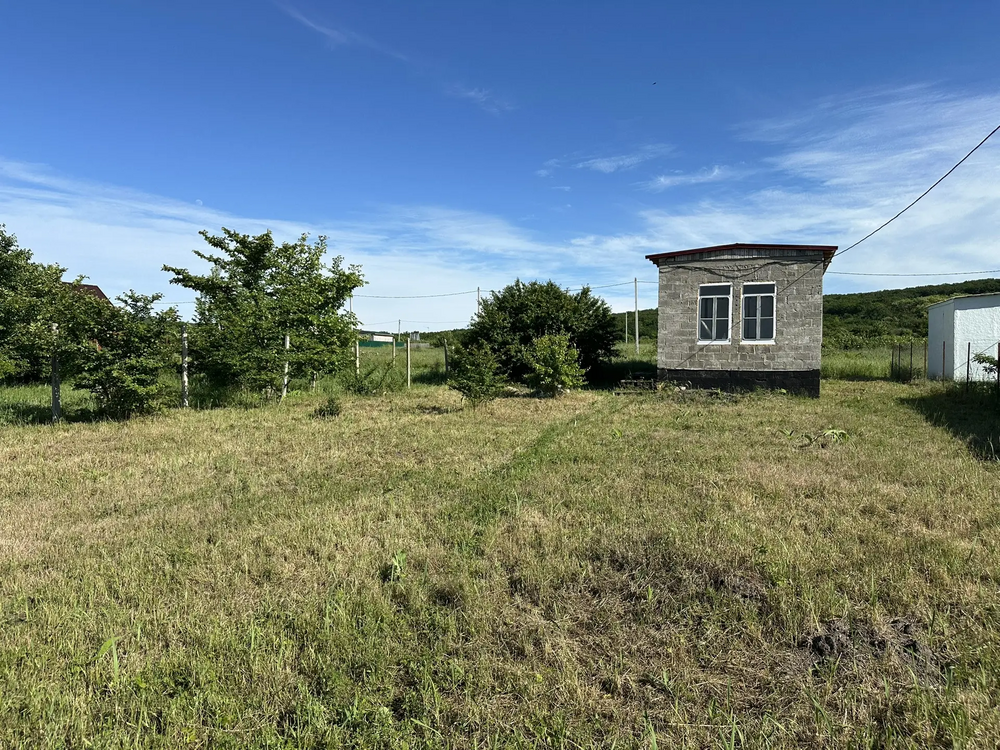 Дом 31.5 кв.м на участке 5 сот