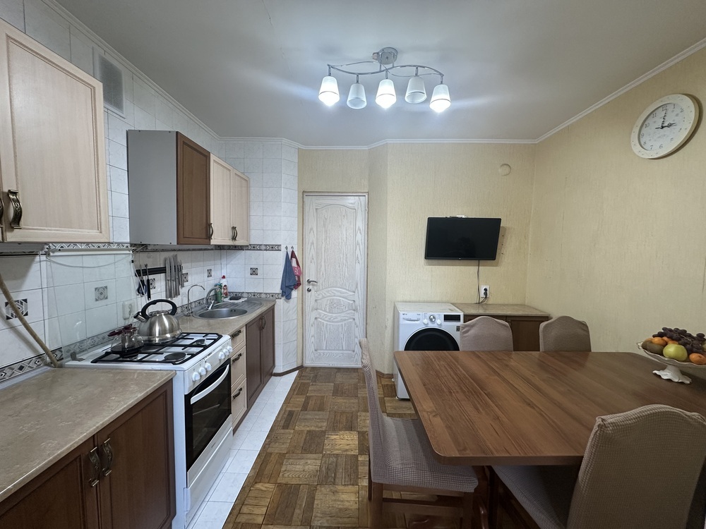 3-к. квартира 84 кв.м, 3/5