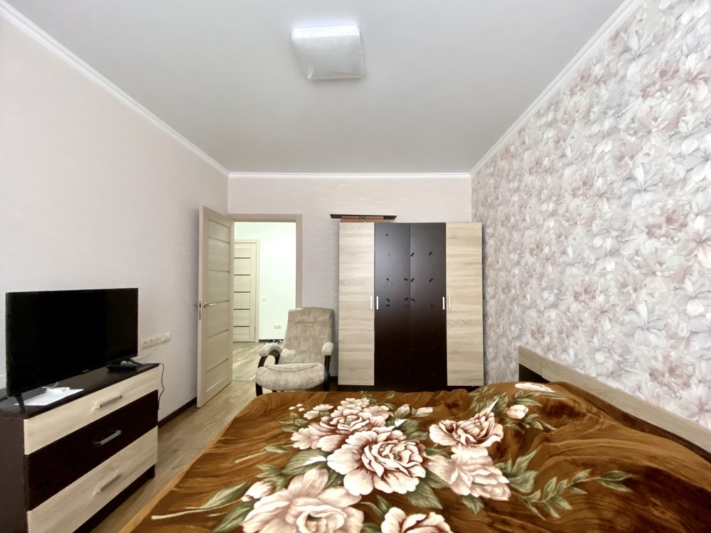 2-к. квартира 57.2 кв.м, 1/9