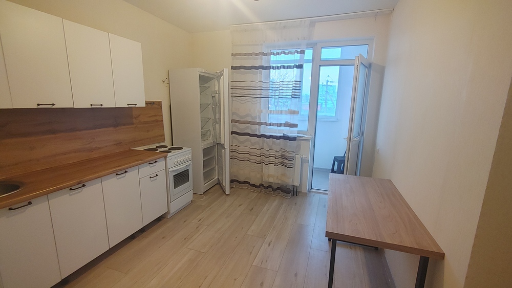 2-к. квартира 65 кв.м, 2/18