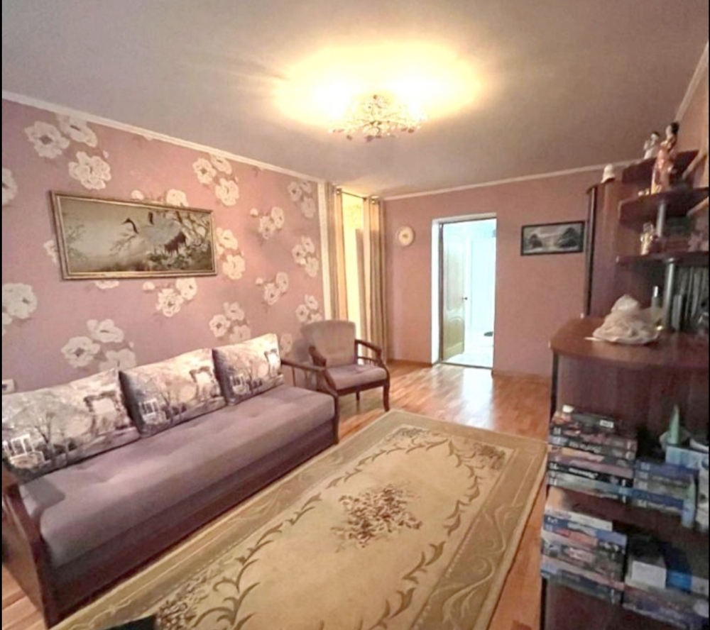 2-к. квартира 60 кв.м, 3/5
