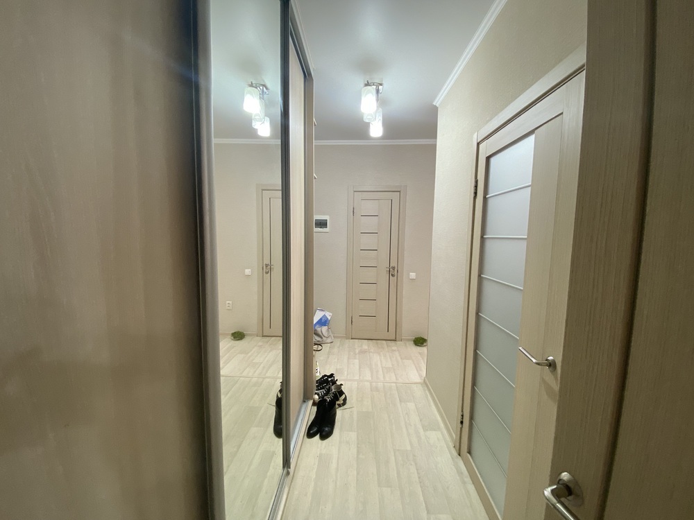 2-к. квартира 53 кв.м, 2/9