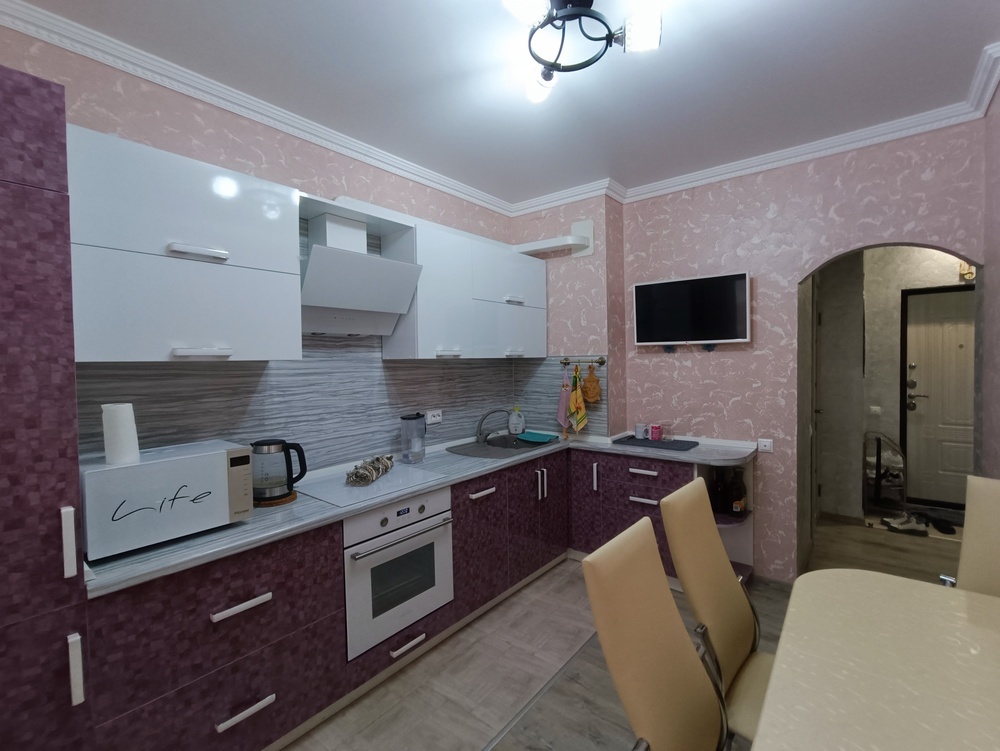 2-к. квартира 53 кв.м, 1/13