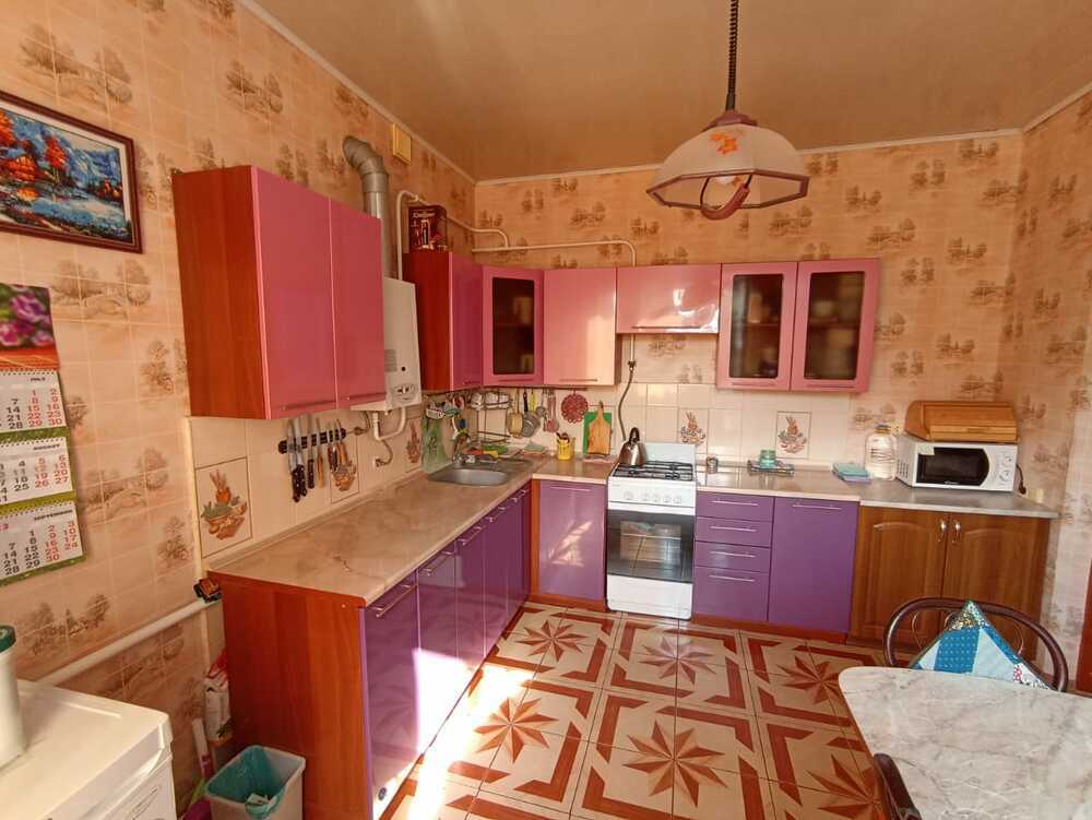 Дом 95 кв.м на участке 8 сот