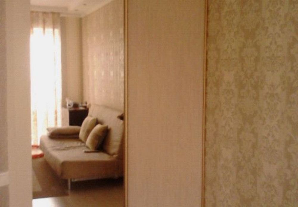 2-к. квартира 42 кв.м, 7/8