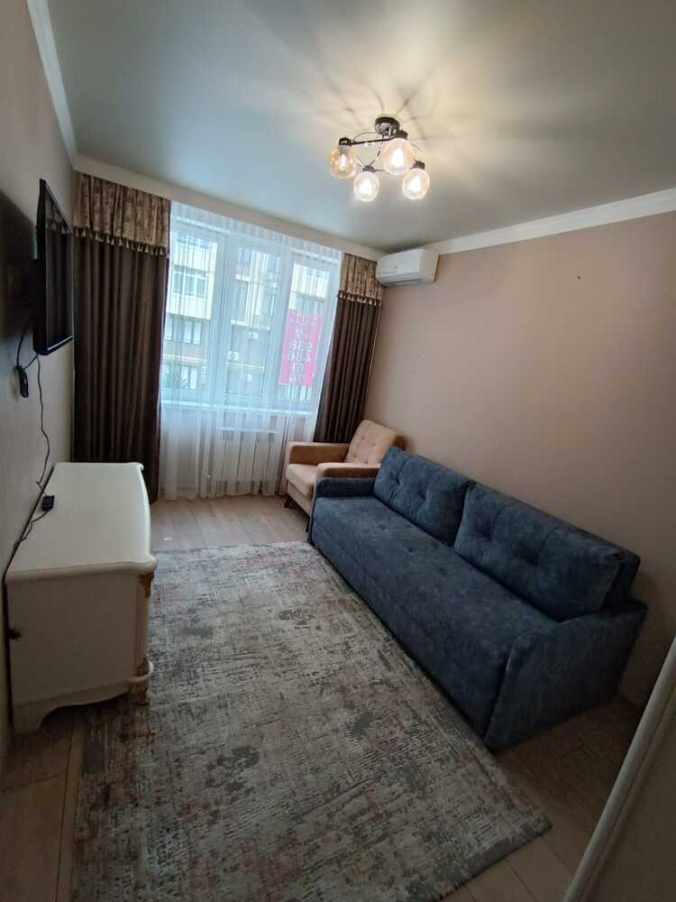 1-к. квартира 35 кв.м, 2/9