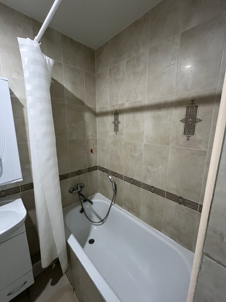 2-к. квартира 50 кв.м, 2/9