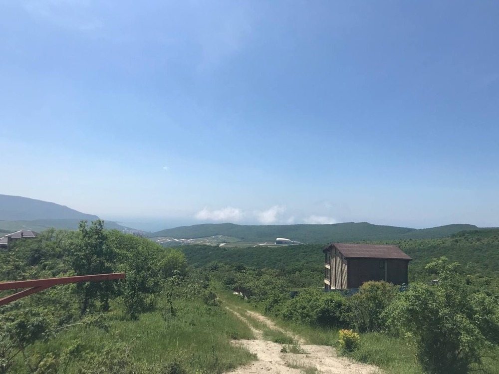 Дом 320 кв.м на участке 8 сот