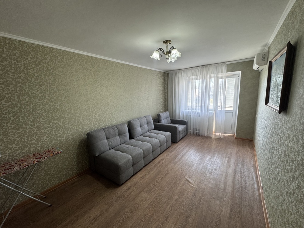 2-к. квартира 45 кв.м, 4/4