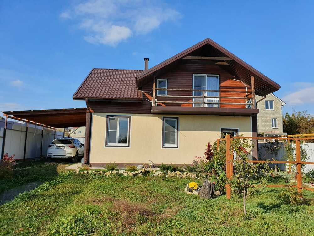 Дом 140 кв.м на участке 5 сот
