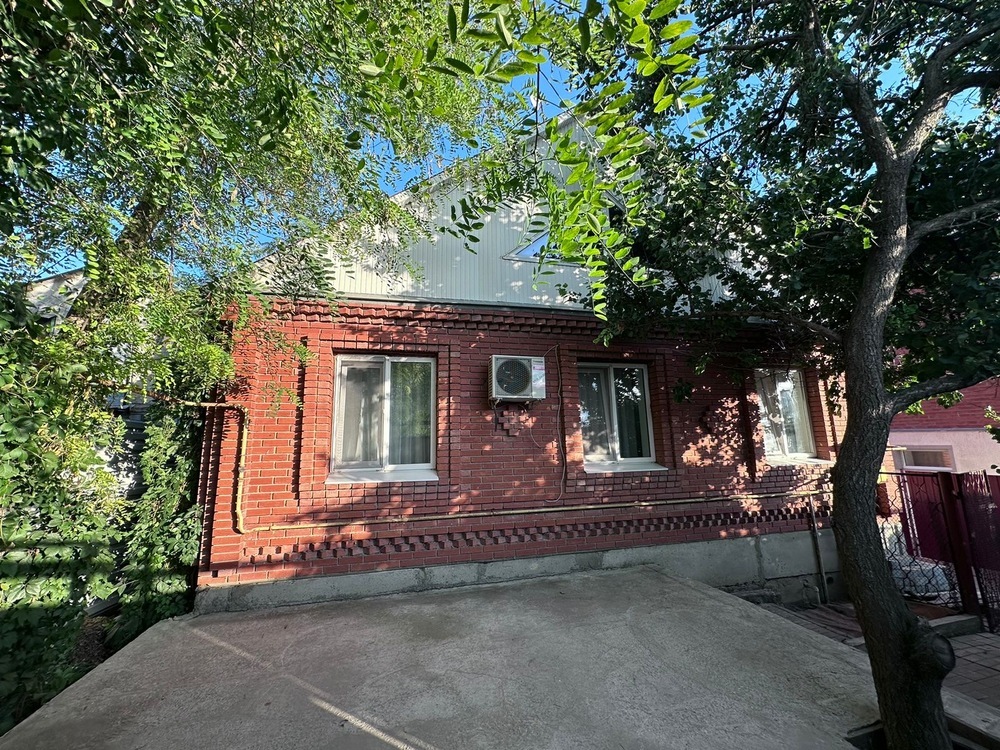 Дом 83 кв.м на участке 7 сот