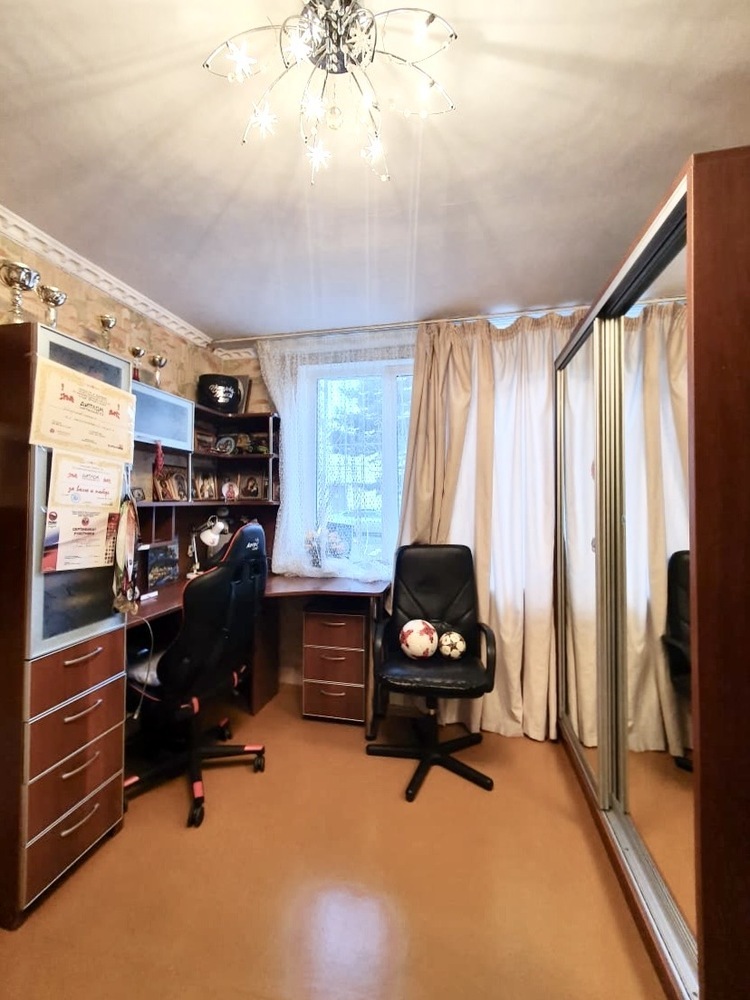 3-к. квартира 63.3 кв.м, 1/2