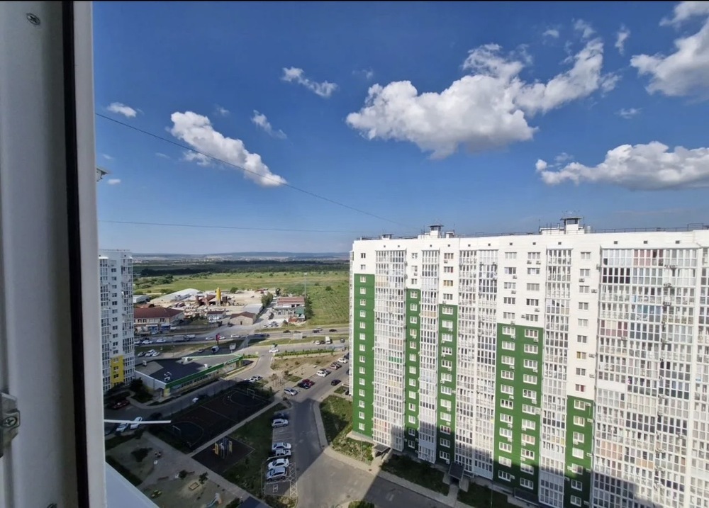 2-к. квартира 42.6 кв.м, 16/16