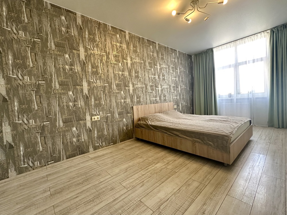 1-к. квартира 48 кв.м, 13/14