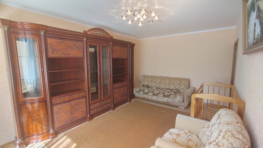 2-к. квартира 65 кв.м, 4/6