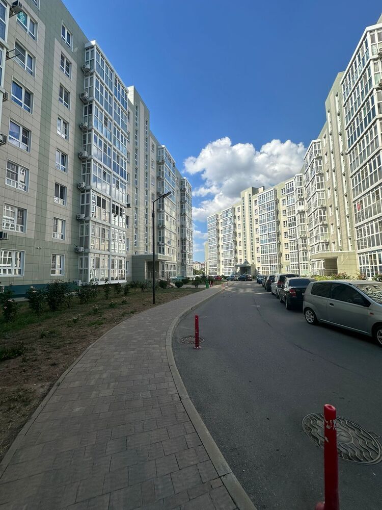 2-к. квартира 58 кв.м, 3/8