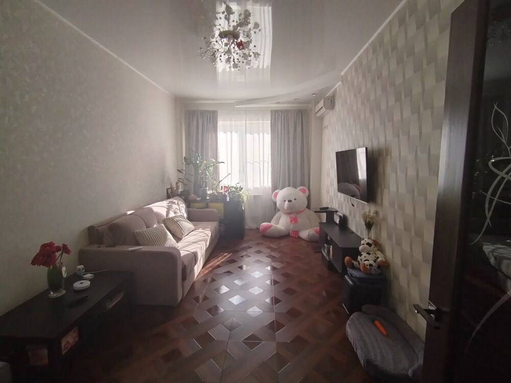 1-к. квартира 41 кв.м, 1/10