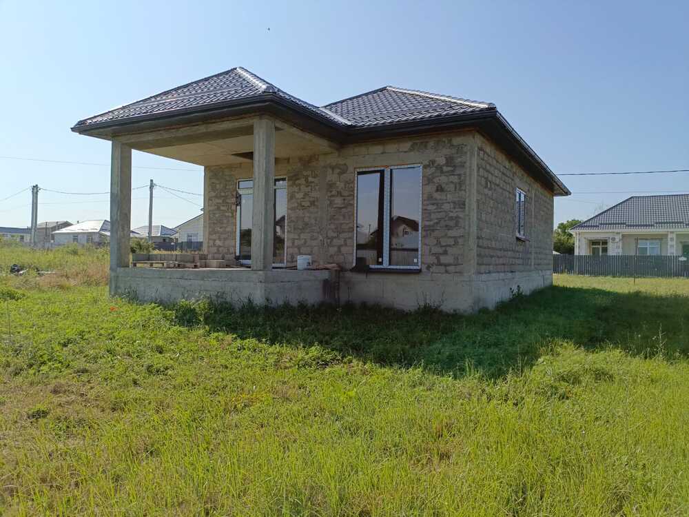 Дом 100 кв.м на участке 6 сот