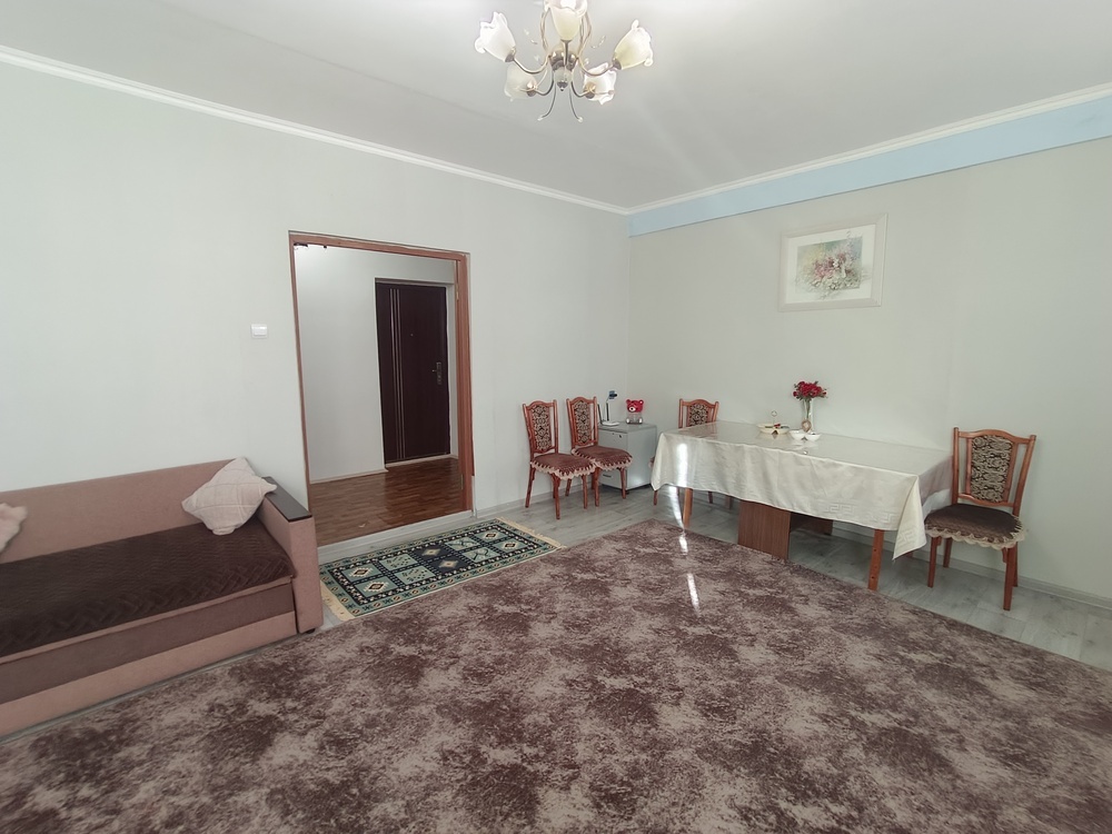 4-к. квартира 111.8 кв.м, 1/7