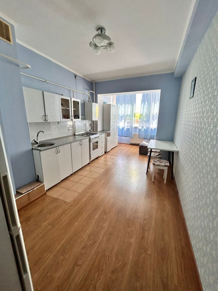 1-к. квартира 47 кв.м, 2/7