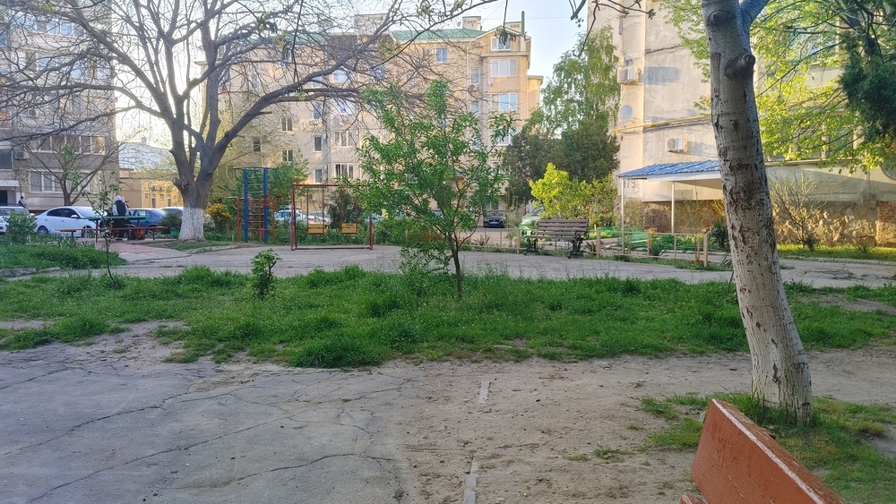 1-к. квартира 40 кв.м, 1/5