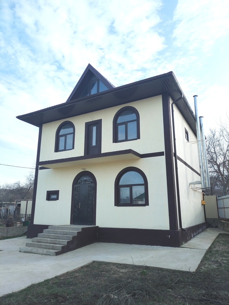 Дом 120 кв.м на участке 3 сот