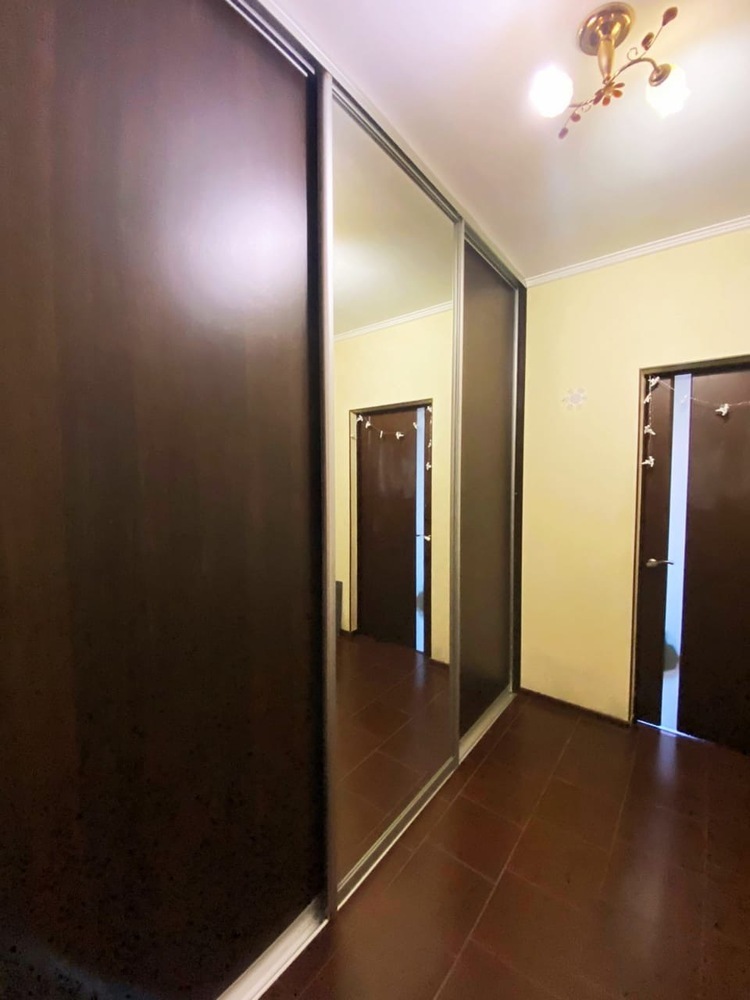1-к. квартира 45 кв.м, 1/4