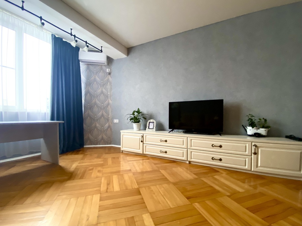 2-к. квартира 56 кв.м, 6/7