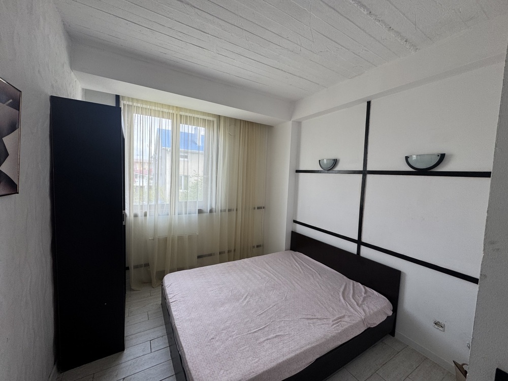 1-к. квартира 27 кв.м, 2/4