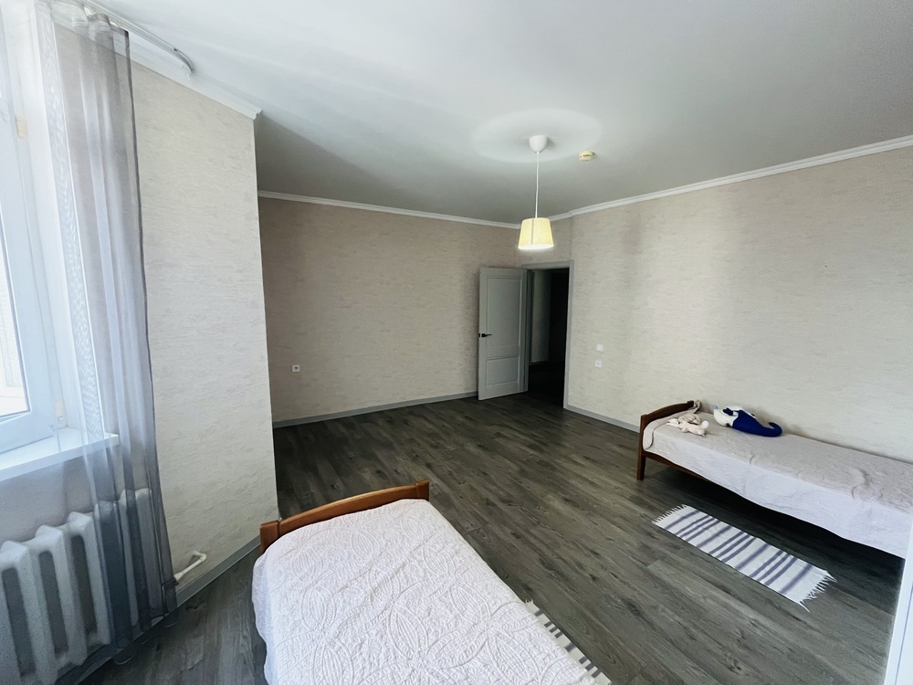 2-к. квартира 74.3 кв.м, 7/9