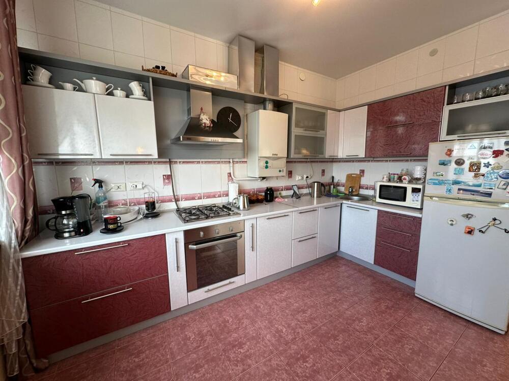 1-к. квартира 64 кв.м, 5/5