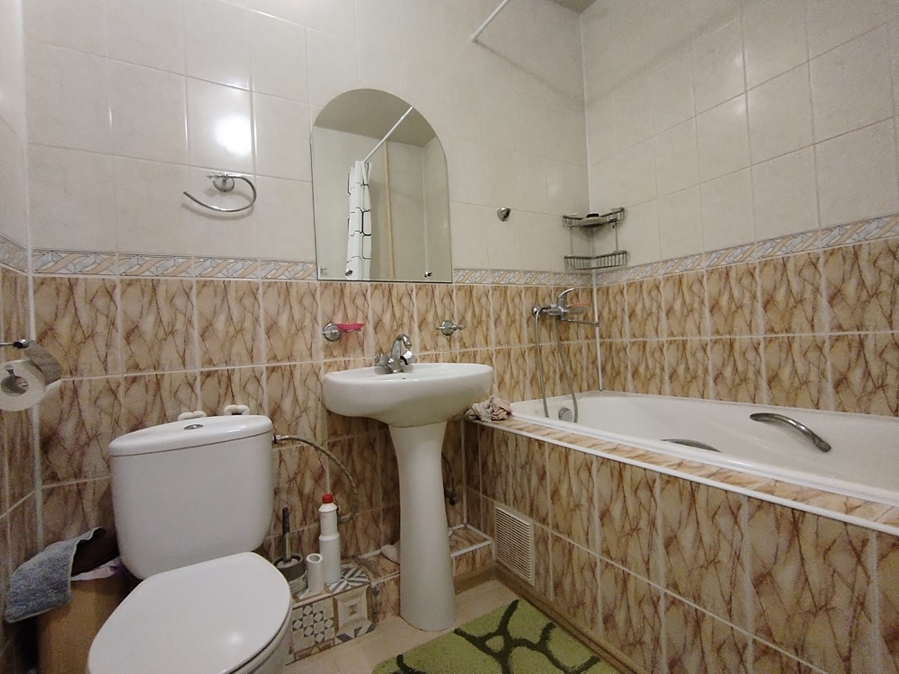 2-к. квартира 43 кв.м, 3/3