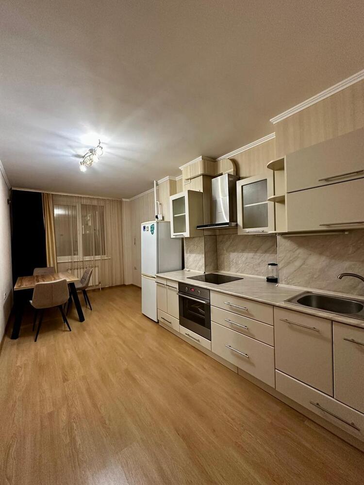 1-к. квартира 50 кв.м, 2/9
