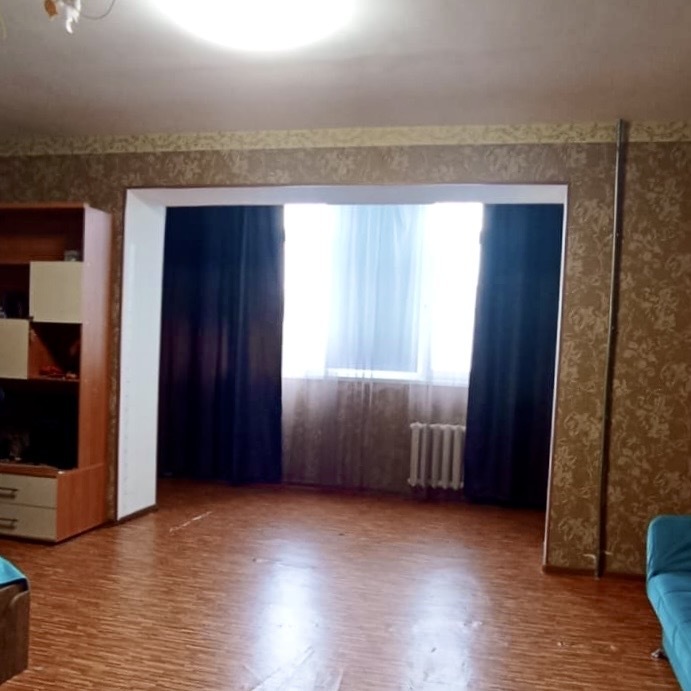 2-к. квартира 74 кв.м, 3/7