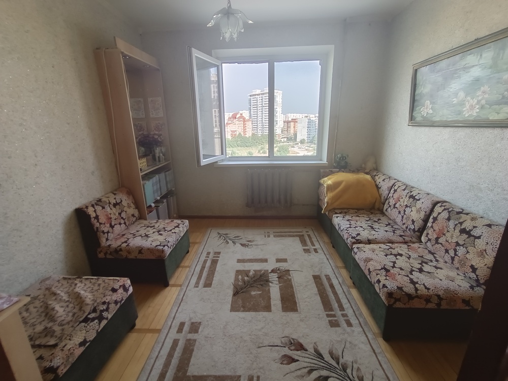 4-к. квартира 90.4 кв.м, 9/9