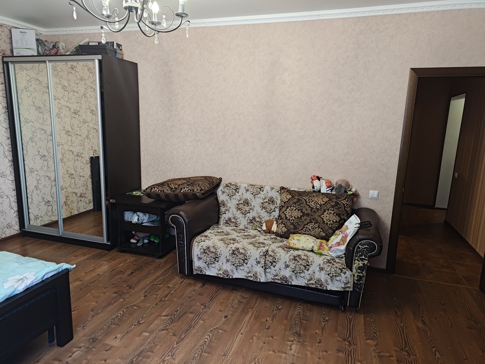 1-к. квартира 49 кв.м, 3/9