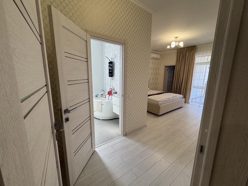 Дом 130 кв.м на участке 5.5 сот