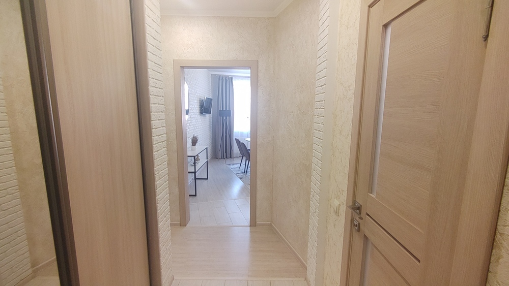 2-к. квартира 68 кв.м, 6/14