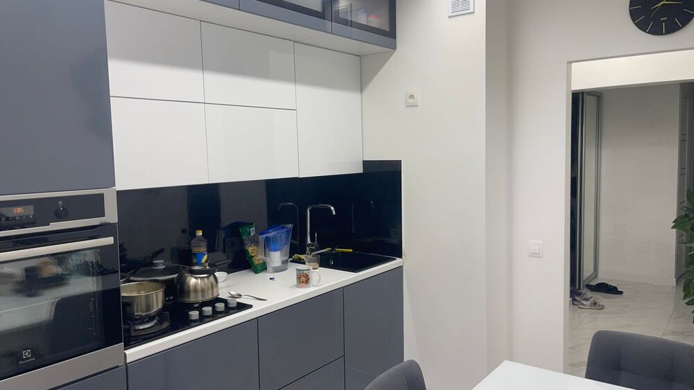 3-к. квартира 81 кв.м, 3/9