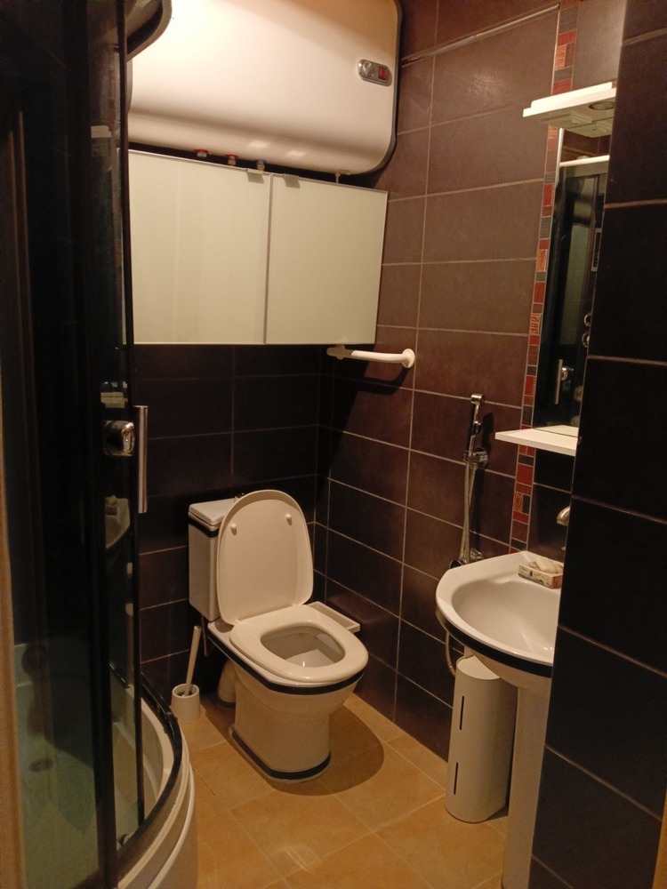 2-к. квартира 65 кв.м, 5/5