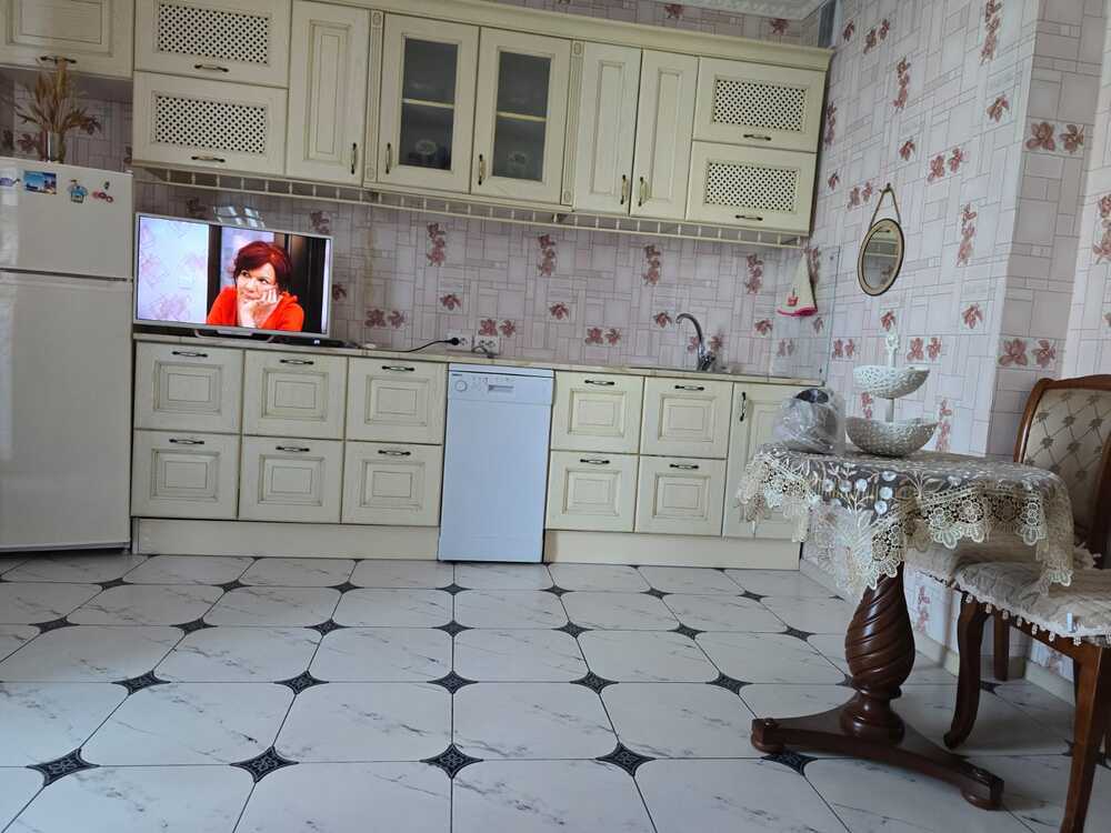 2-к. квартира 75 кв.м, 10/10