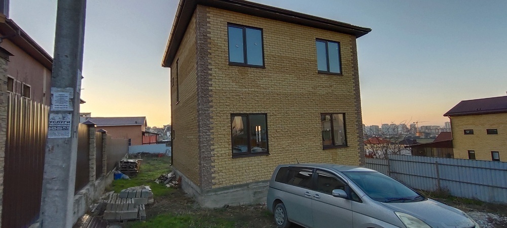 Дом 121 кв.м на участке 5.6 сот